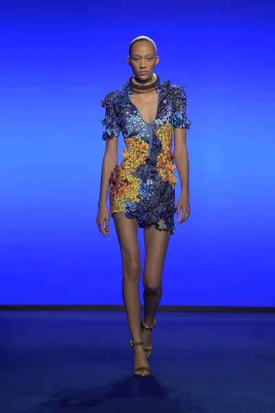 Look 46